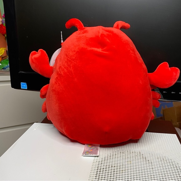 8 Inch Valentines Squishmallow Aneta the Lobster - Picture 7 of 8